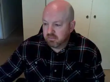 Chaturbate Watch Live Sex Cams of kiwiben45
