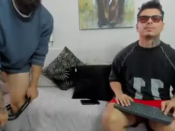 Chaturbate Sex Cam of straight__friends