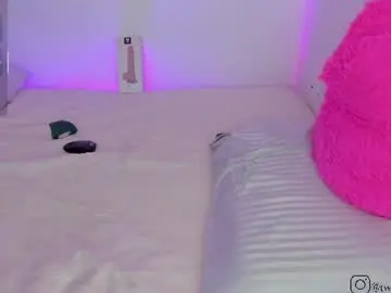 Chaturbate Best live sex cam show of naughty_twink_