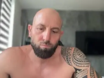 Chaturbate Live Sex Cam of tommyx01