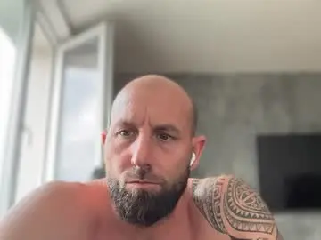 Chaturbate Free Live Porn of tommyx01