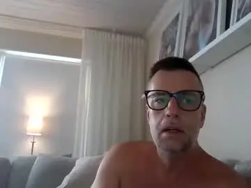 Chaturbate Adult Webcams of bobberman78