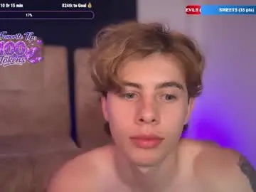 Chaturbate Live Sex Cam of gemdominus