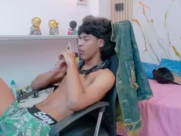 Chaturbate Best live sex cam show of zayn_fox32