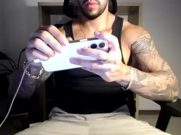Chaturbate Watch Live Sex Cams of loganhod