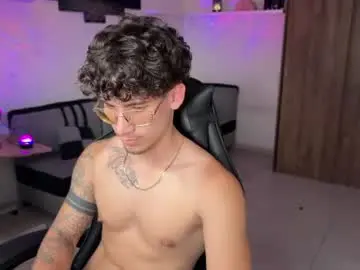 Chaturbate Best live sex cam show of kisan_smith