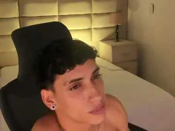Chaturbate Sex Cam of jhoanleandro