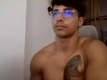 Chaturbate Live Sex of davidtresh5