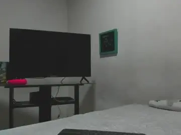 Chaturbate Best live sex cam show of allanbarreto