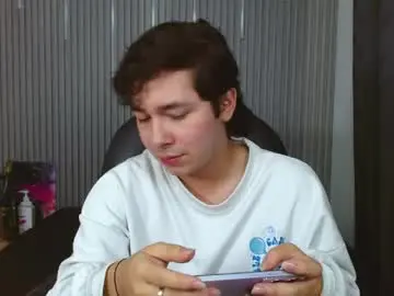 Chaturbate Live Sex of georgesmith_1