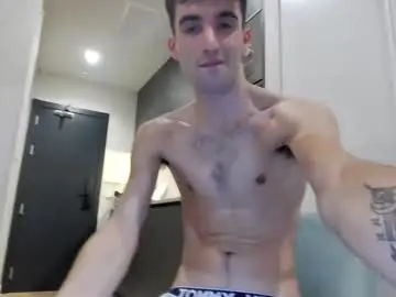 Chaturbate Live Sex Cam of ricoafterdark