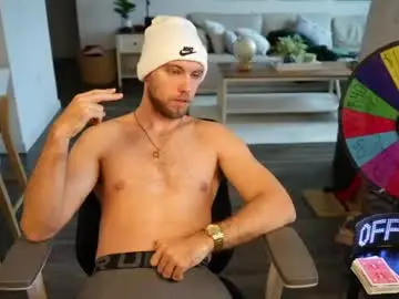 Chaturbate Watch Live Sex Cams of troy_greenxo