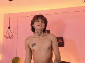 Chaturbate Nude Webcam of bellamy_094