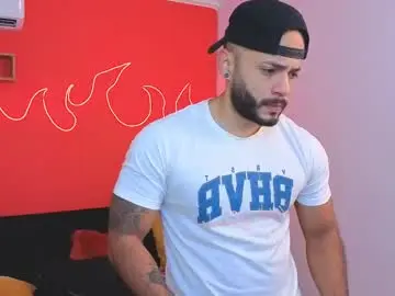 Chaturbate Private Sex Chat of mike_savage3