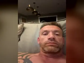 Chaturbate Adult Video Chat of youwantus69