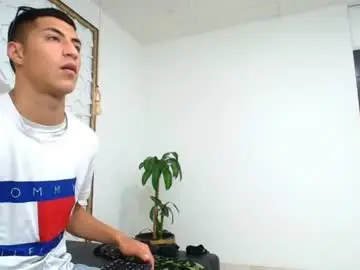 Chaturbate Free Live Porn of mr_porn_9