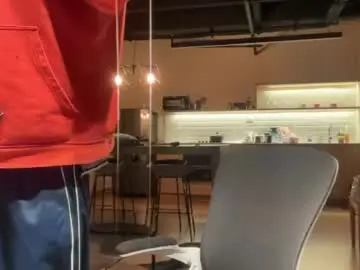 Chaturbate Live Sex Cam of bdever7