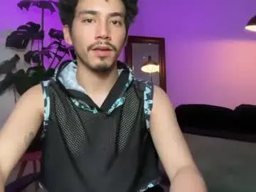 Chaturbate Free Porn Cam of noah_and_steven