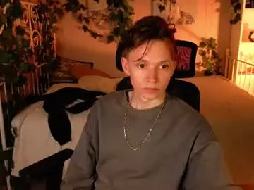 Chaturbate Watch Live Sex Cams of meverik_oushen