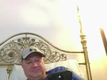 Chaturbate Free Porn Cam of billjames55