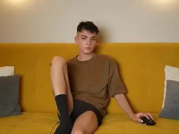 Chaturbate Adult Video Chat of mattyaiden