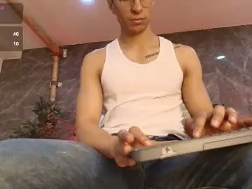 Chaturbate Free Live Porn of apolo_crus