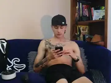 Chaturbate Best live sex cam show of derekswan
