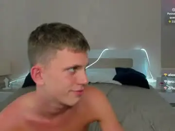 Chaturbate Best live sex cam show of m0neyken_