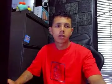 Chaturbate Free Porn Cam of g_lincoln