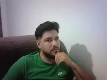 Chaturbate Best live sex cam show of gianiboy99