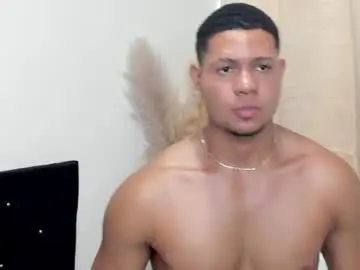 Chaturbate Live Porn of sky_1628