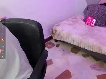 Chaturbate Live Sex Cam of andy_norton