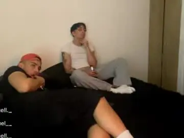 Chaturbate Live Sex Cam of emanuell___