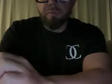 Chaturbate Free Porn Cam of thiccbull12