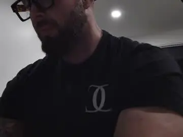 Chaturbate Live Sex of thiccbull12