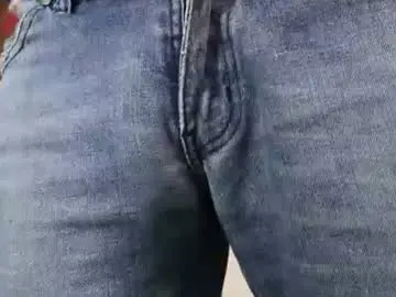 Chaturbate Adult Video Chat of leo_diaz01