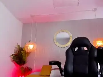 Chaturbate Free Live Porn of gio_carangi