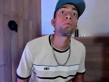 Chaturbate Free Porn Cam of drakeneumann