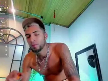 Chaturbate Watch Live Sex Cams of drakeneumann
