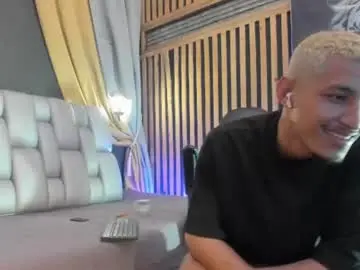 Chaturbate Sex Chat of camilo_contrerass