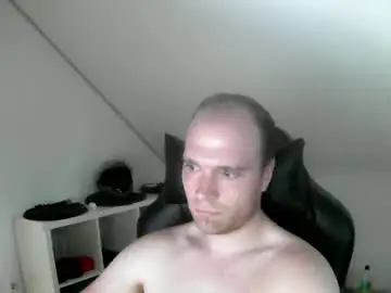 Chaturbate Adult Webcam of j_german783377