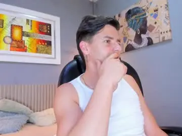 Chaturbate Live Sex Cam of joebranco