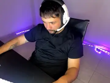 Chaturbate Free Porn Cam of zion_draft