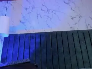 Chaturbate Best live sex cam show of lucca_moreti