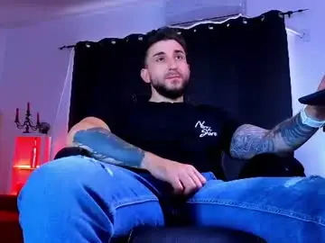 Chaturbate Watch Live Sex Cams of mightyaaron