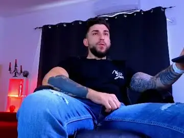 Chaturbate Sex Chat of mightyaaron