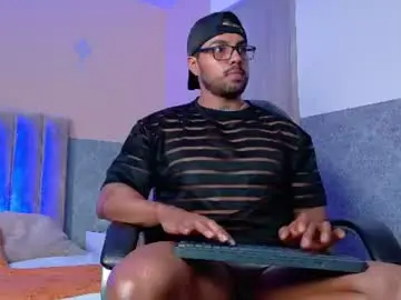 Chaturbate Free Porn Cam of thiagoleon_
