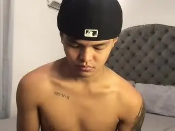Chaturbate Sex Chat of asianhugescott
