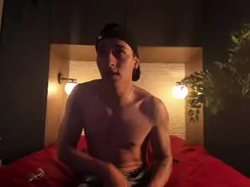 Chaturbate Adult Webcams of andyjoy_