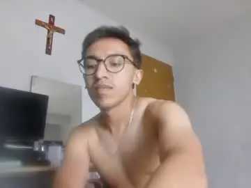 Chaturbate Adult Video Chat of aleexrune